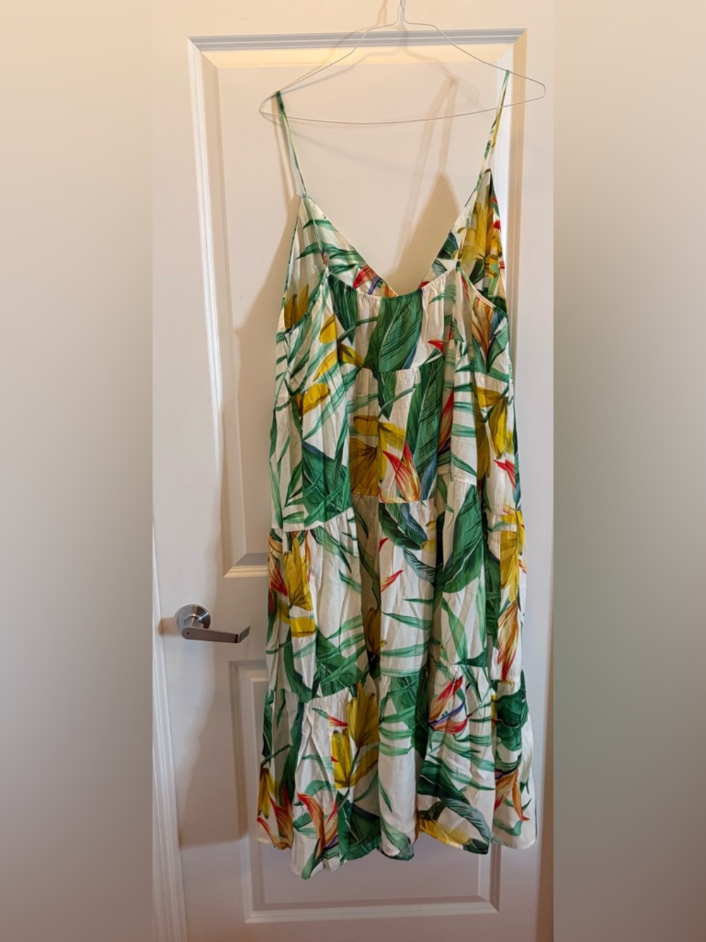 H&M Floral Tiered Maxi Dress XXL V-Neck Summer Sleeveless Viscose Blend - Picture 8 of 13